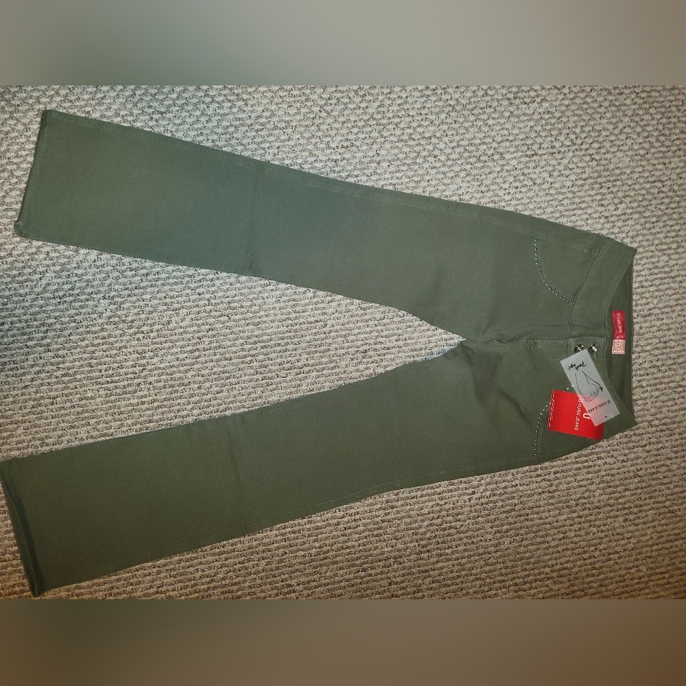 Womens U-Turn stretch jeans camo green size S NWT